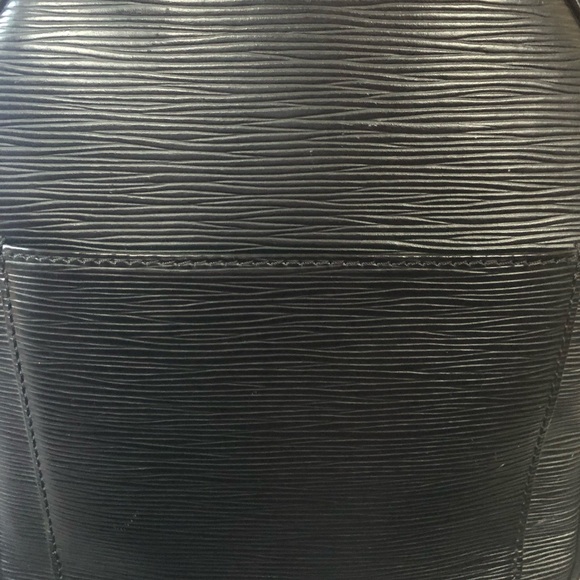 Louis Vuitton Black Epi Leather Keepall 45 - Picture 11 of 13